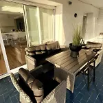 Lux 3-bedroom In The Center 료렛 드 마르